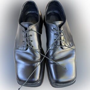 Prada Black Leather Lace-Up Dress Shoes size 8.5